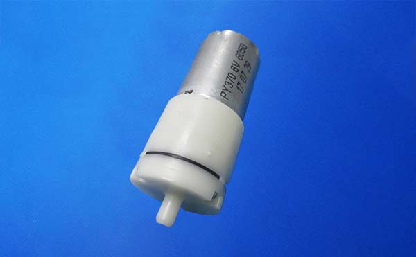 DC微型直流電動(dòng)充氣泵PYP370底面